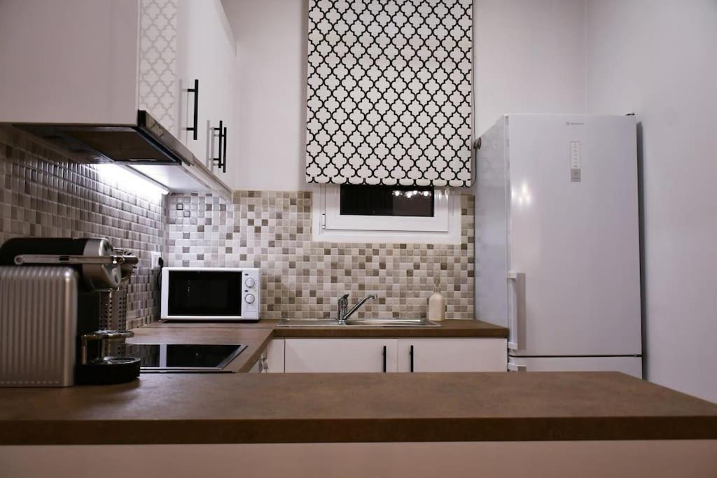 Ferienwohnung Flat Near Acropolis Hill Athen Exterior foto